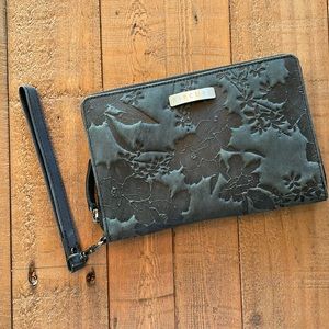 RIPCURL oversized travel wallet